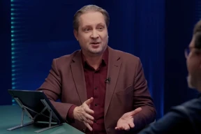 «Кэгэбэшная разработка испортилась». Чалый задался вопросом, куда подевался мобильный Лукашенко