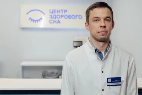 Конвейер репрессий. Неврологу Руслану Бадамшину дали 2,5 года колонии. Беларусь и РФ создают единый «реестр экстремистов». Еще пять политузников и новые «экстремисты»