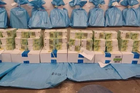 «Украинский золотой конвой». Как инкассаторы Ощадбанка оказались в Венгрии с валютой и золотом